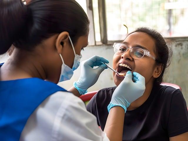 Jaká je role dentální hygieničky při léčbě paradentózy?